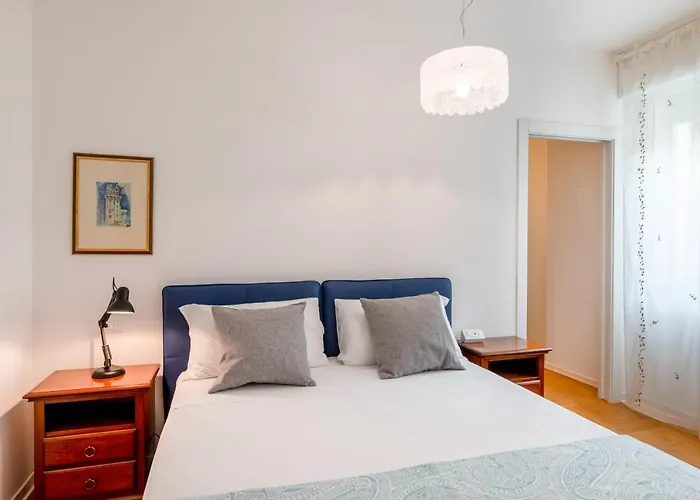 Galleria Eremitani Exclusive Elegant Apartament *