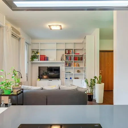 Galleria Eremitani Exclusive Elegant Apartment *