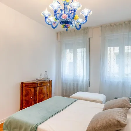 Galleria Eremitani Exclusive Elegant